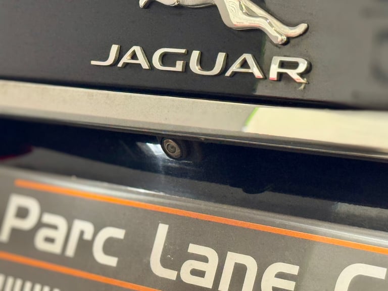 2018 Jaguar XF 2.0i [250] Portfolio 4dr Auto ** SERVICE HISTORY **  Petrol