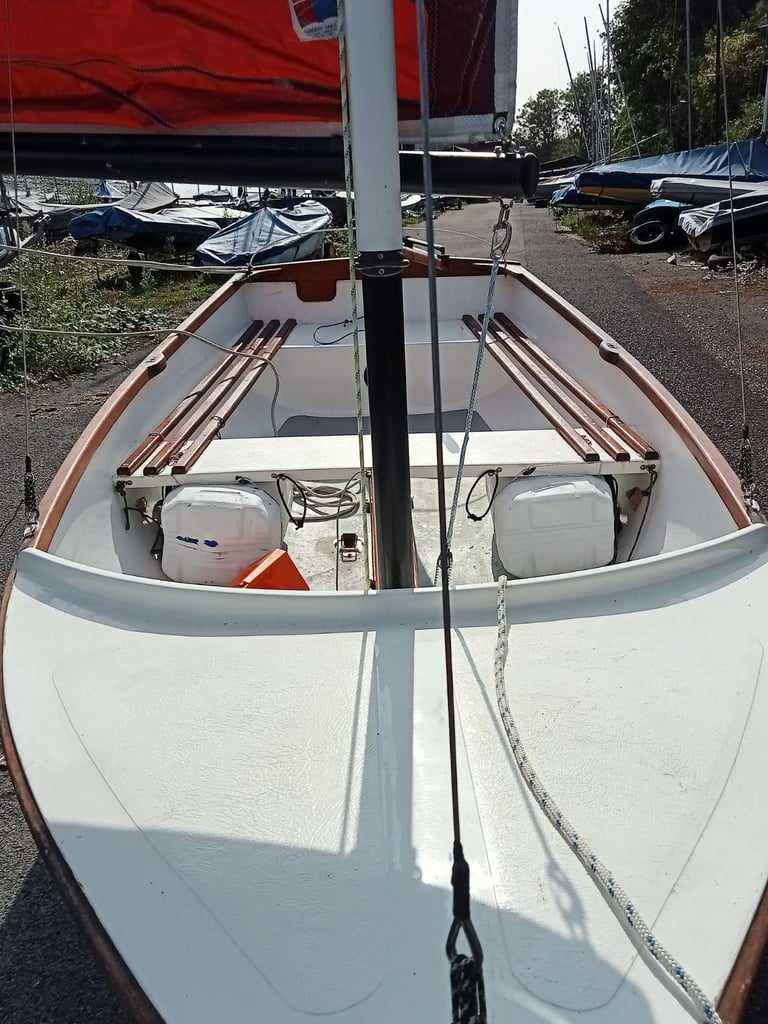 Avon Scow