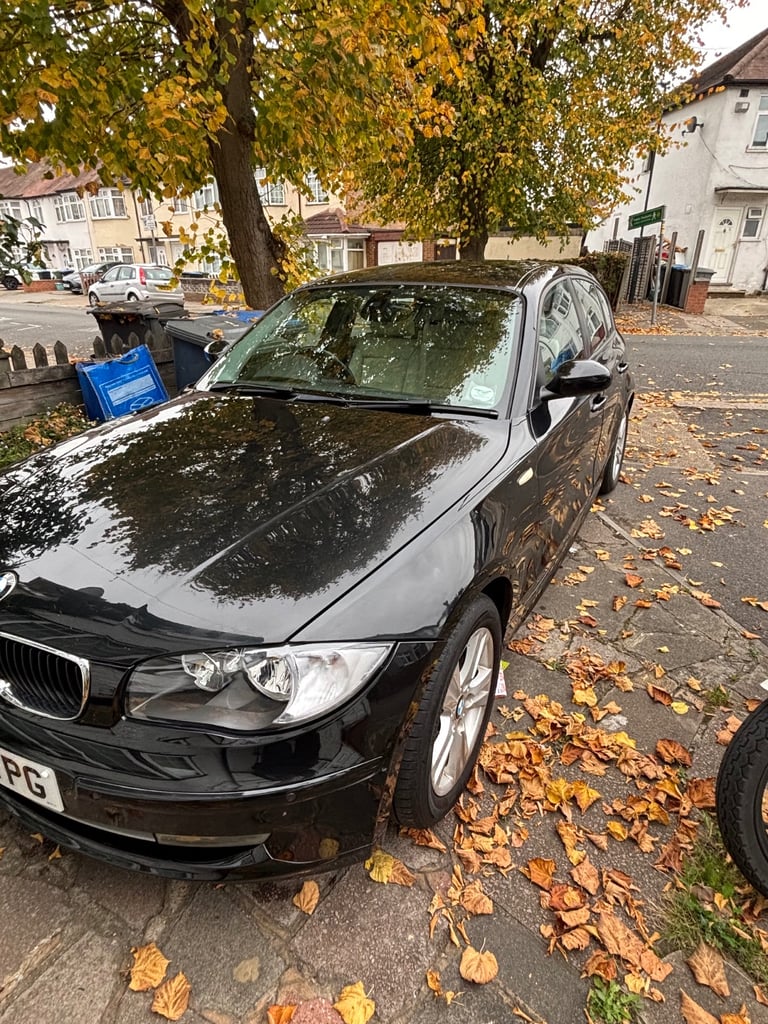 BMW, 1 SERIES, Hatchback, 2009, Semi-Auto, 1995 (cc), 5 doors