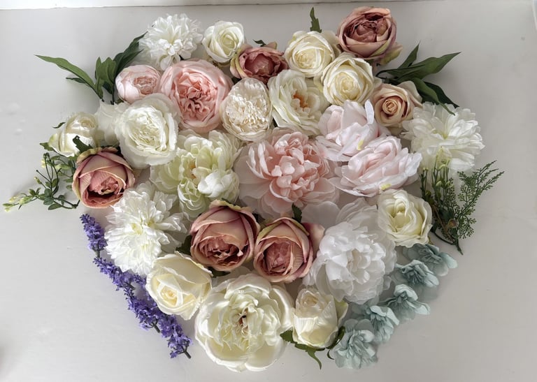 image for Mixed Artificial Flower Heads & Leaves – Approx. 100pcs, Assorted Colours