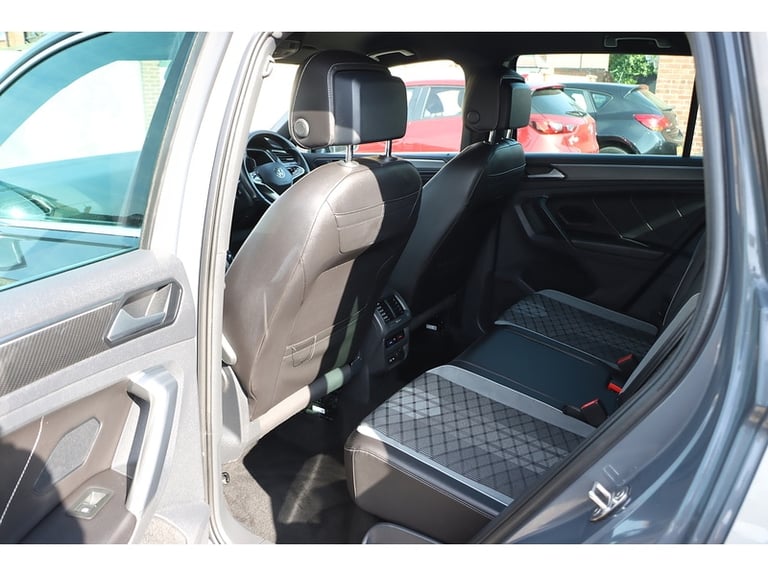 2021 Volkswagen Tiguan TSI R-Line SUV Petrol Automatic