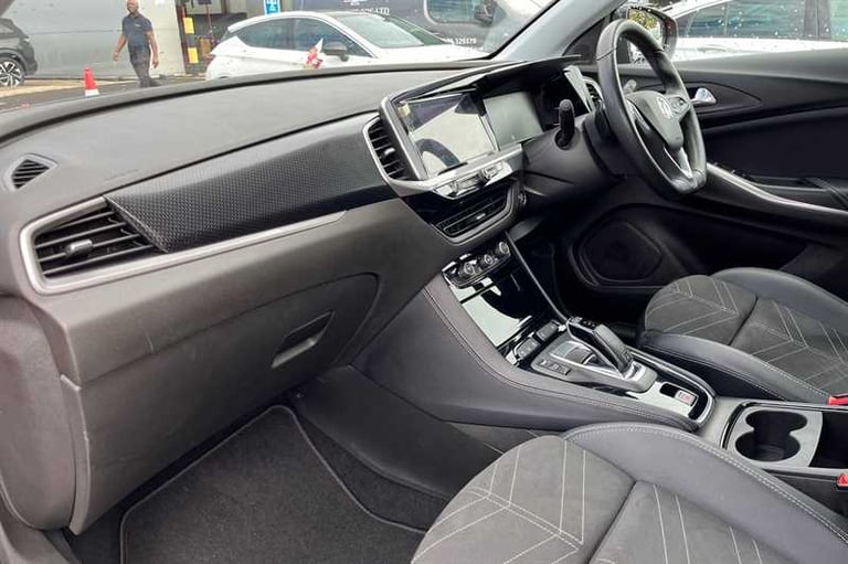2022 Vauxhall Grandland 1.2 Turbo Ultimate 5dr Auto HATCHBACK PETROL Automatic