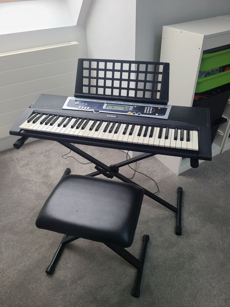 Yamaha Keyboard