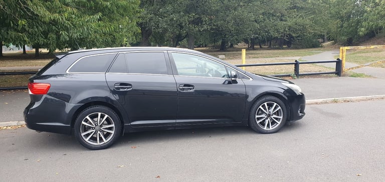 Toyota, AVENSIS, Estate, 2013, Manual, 1998 (cc), 5 doors