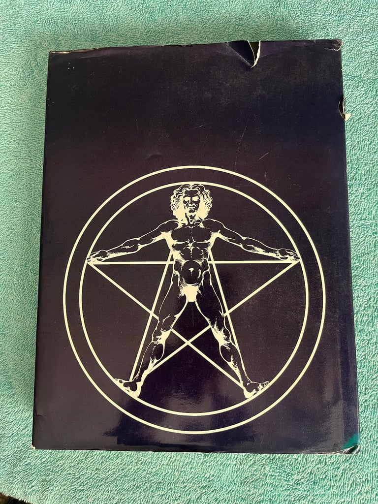 Large book of ‘Fate & Fortune. ALL Horoscopes VGC. 