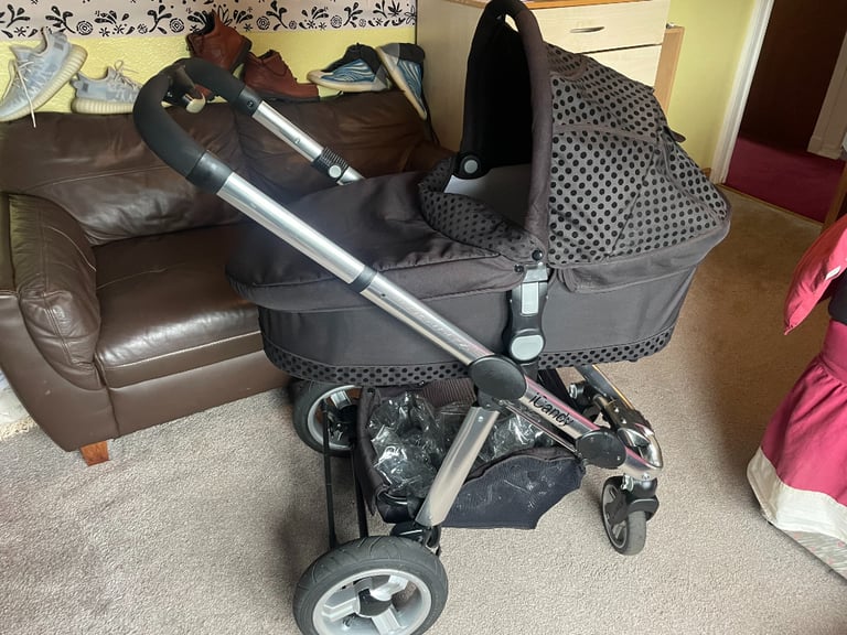 Pram for Sale in Lanark South Lanarkshire Prams Strollers Pushchairs Gumtree