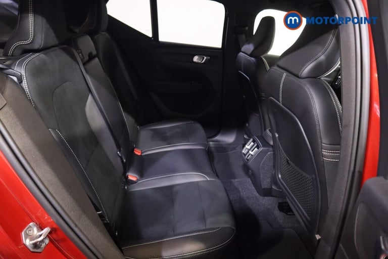 2020 Volvo XC40 1.5 T3 [163] R DESIGN 5dr SUV Petrol Manual