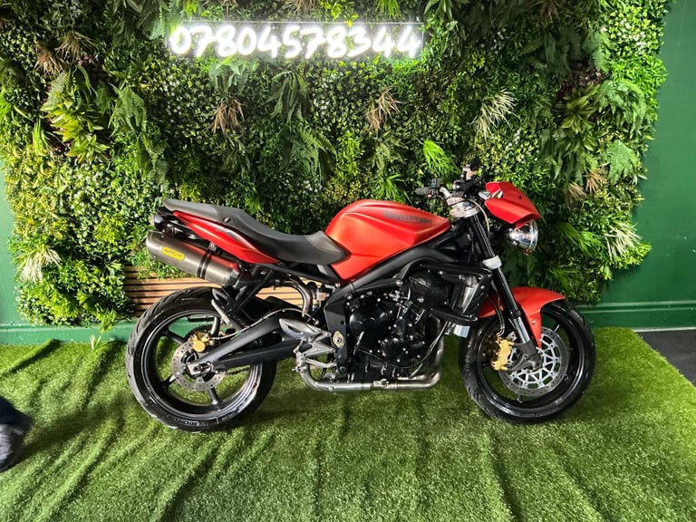 Triumph Street Triple 675