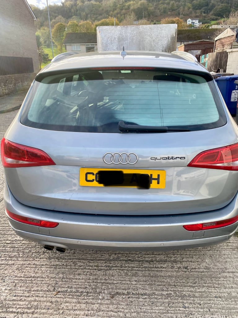 2011 Audi Q5 2.0tdi for Breaking 