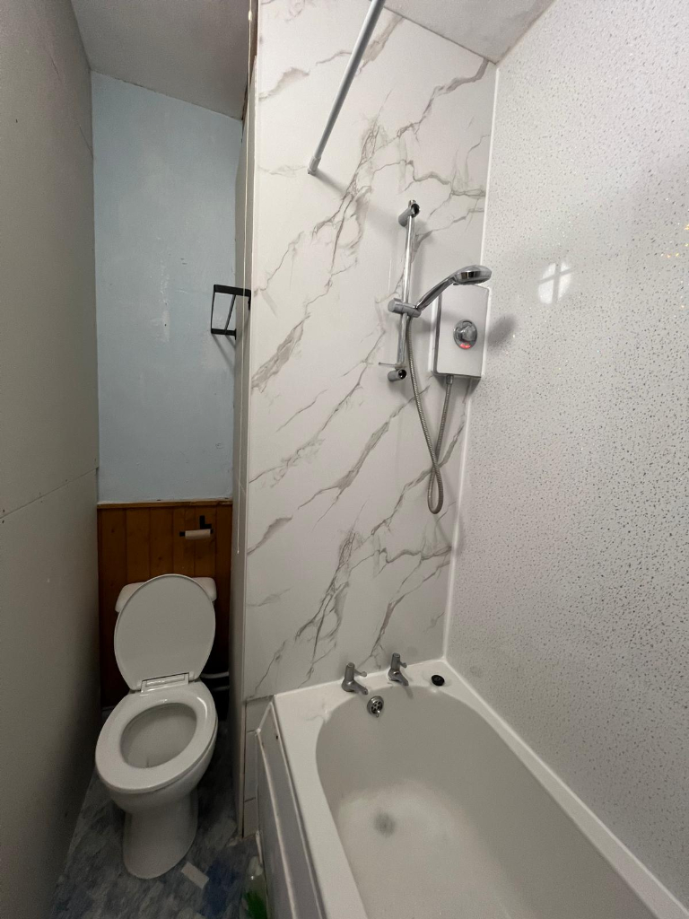 Room in Leicester (LE3 9FR) 