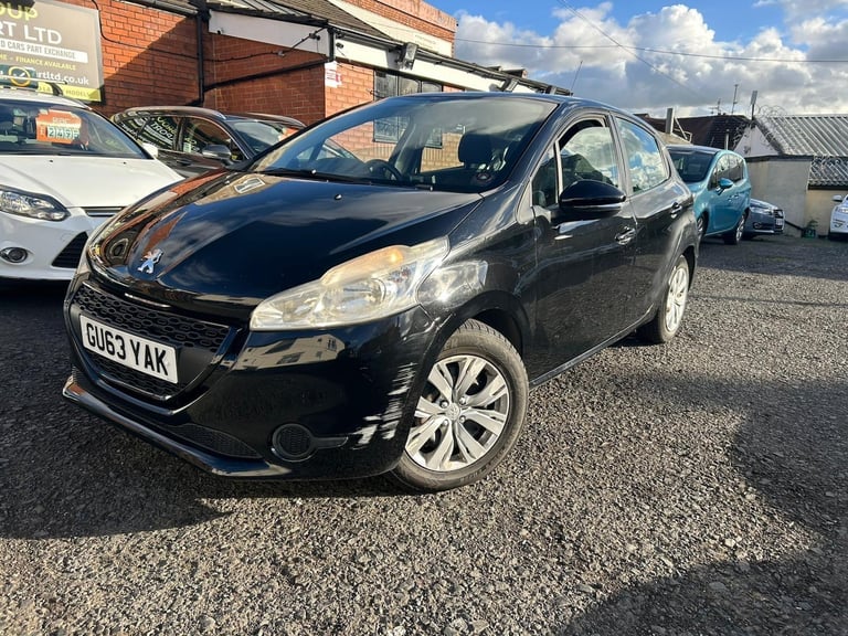 2013 Peugeot 208 1.0 VTi Access+ Euro 5 5dr HATCHBACK Petrol Manual
