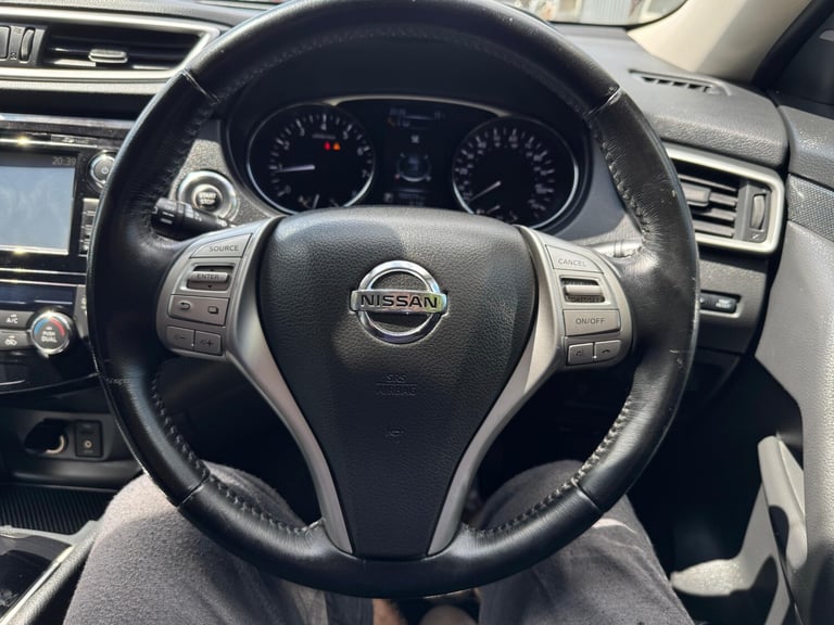 2014 Nissan X-Trail 2.0 PURE DRIVE  SUV Petrol Automatic