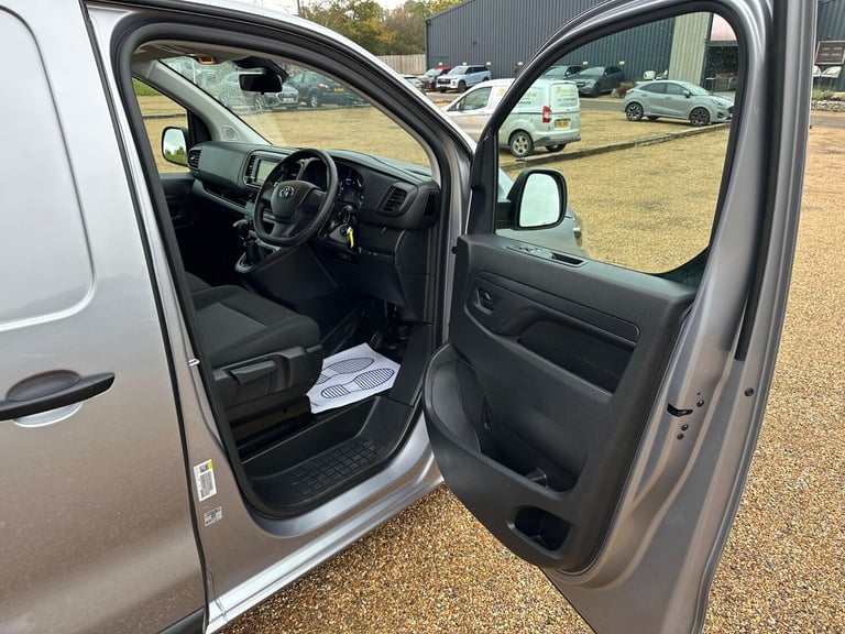 2023 Toyota ProAce 1.5D Icon Medium Panel Van MWB Euro 6 (s/s) 6dr PANEL VAN Diesel Manual