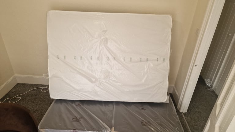 Brand New Divan Bed Bases & Mattress Never Used! Double bed 4ft6in x 6ft3in beds base single 3ft