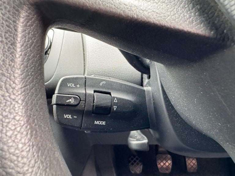 2011 SEAT Ibiza 1.4 16V Chill Sport Coupe Euro 5 3dr HATCHBACK Petrol Manual