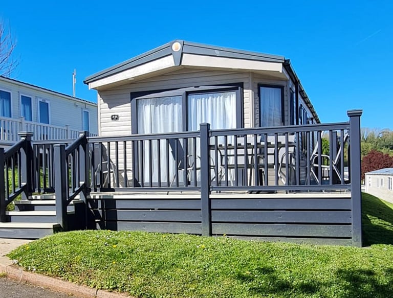 Sunseeker Supreme 2022 static caravan at Hoburne Devon Bay, Paignton
