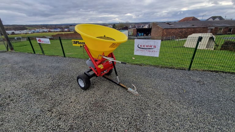 Quad atv wessex fs270t fertiliser or salt spreader excellent condition tractor 