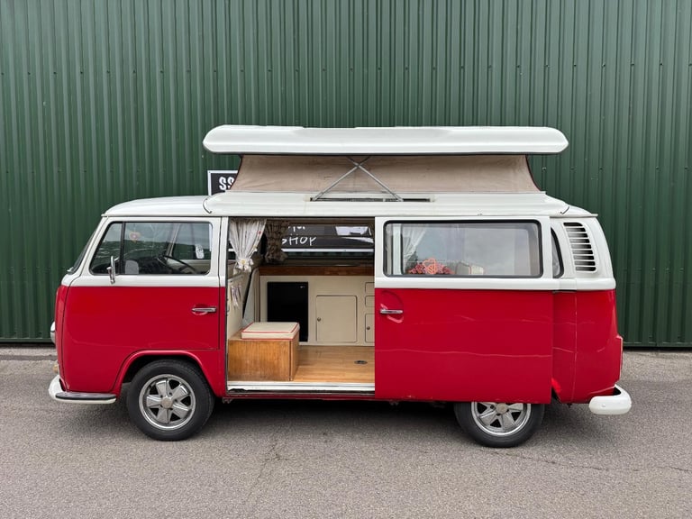 Volkswagen T2 Camper Van Bay Window 1972 Australian Import Fuchs Style Alloys