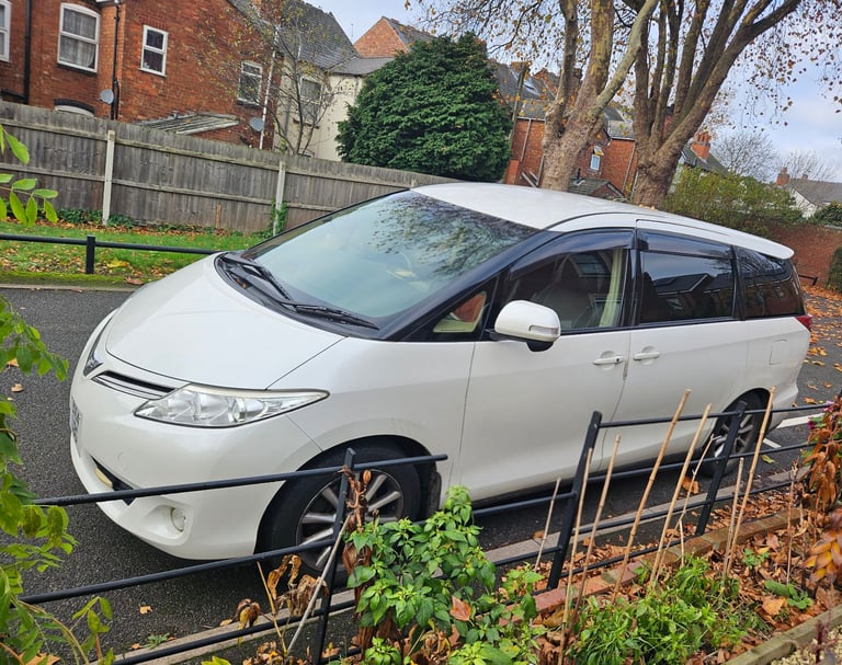Toyota Estima Aeras G 2.4 2014 Petrol/ LPG 158k