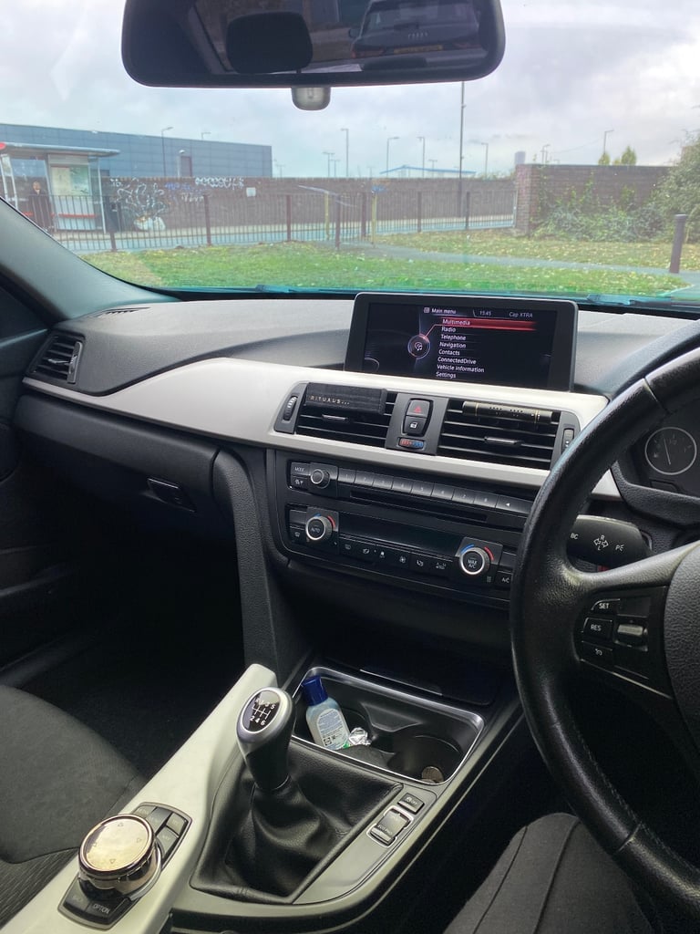BMW, 3 SERIES, Saloon, 2013, Manual, 1598 (cc), 4 doors