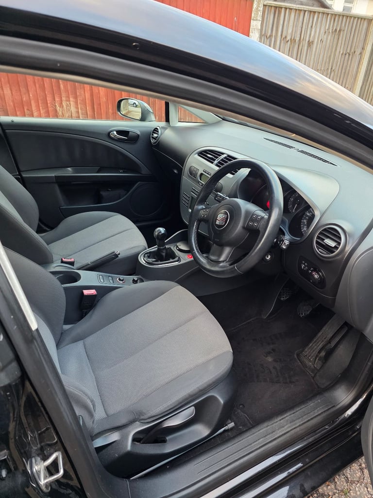 Seat, LEON, Hatchback, 2005, Manual, 1896 (cc), 5 doors