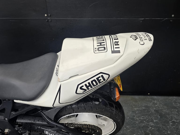 SUZUKI GSXR 600 K4 PROJECT BIKE HPI CLEAR