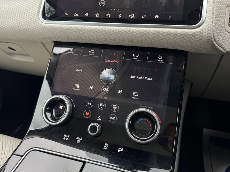 2018 Land Rover Range Rover Velar 2.0 D180 Auto 4WD Euro 6 (s/s) 5dr ESTATE Diesel Automatic