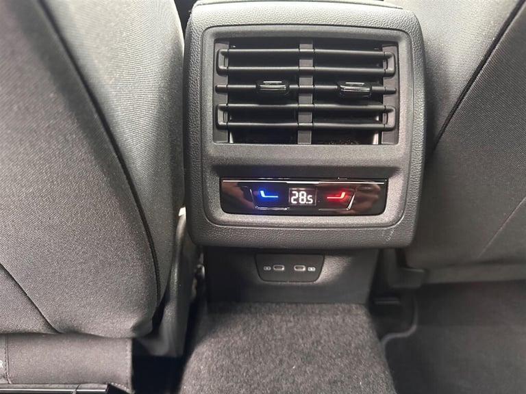 2022 Volkswagen Golf 1.4 TSI 13kWh GTE DSG Euro 6 (s/s) 5dr Hatchback Petrol/Ele Automatic