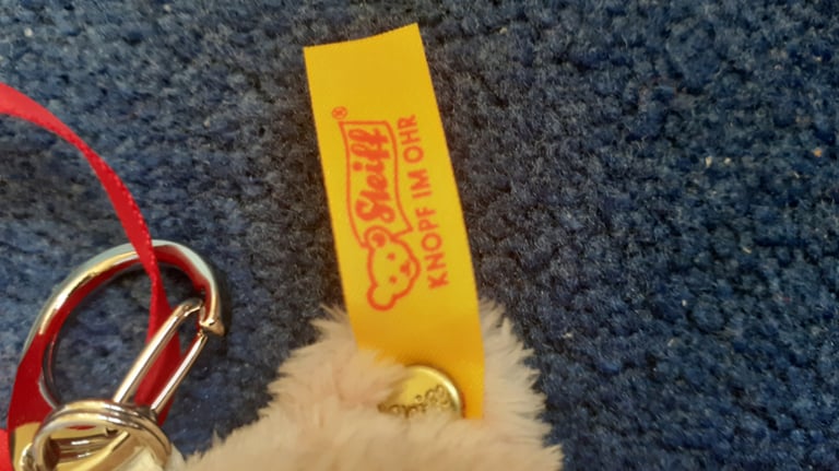 Steiff Bobby Keyring Bear