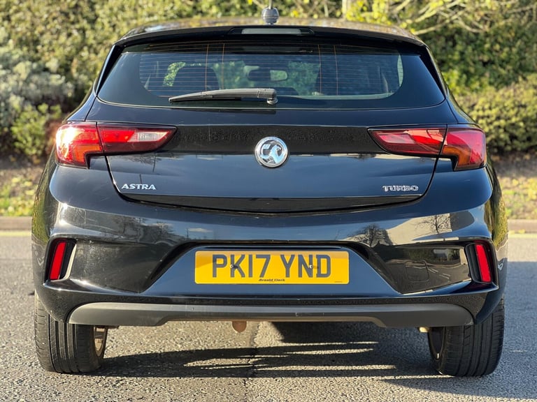 2017 Vauxhall Astra 1.4i Turbo SRi VX Line Euro 6 5dr HATCHBACK Petrol Manual