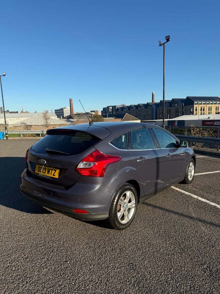 Ford, FOCUS, Hatchback, 2013, Manual, 998 (cc), 5 doors