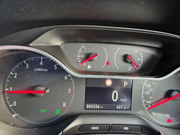 2019 Vauxhall Grandland X 1.2 Turbo Tech Line Nav Auto Euro 6 (s/s) 5dr Petrol