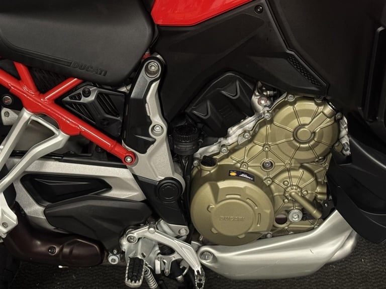DUCATI MULTISTRADA V4 S Travel Pack Akrapovic