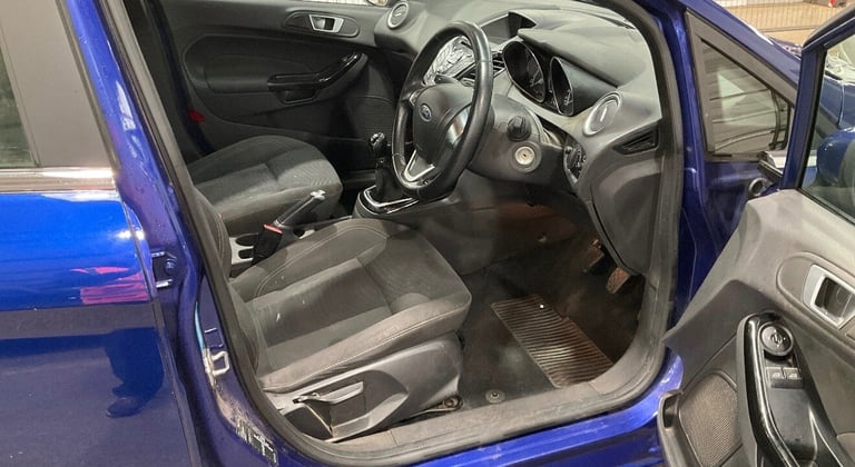 2015 FORD FIESTA 1.0 ECOBOOST ZETEC 5 DOOR BLUE HPI CLEAR NATIONWIDE DELIVERY