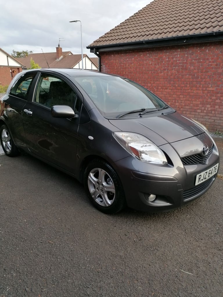 Toyota, YARIS, Hatchback, 2010, Manual, 1329 (cc), 3 doors