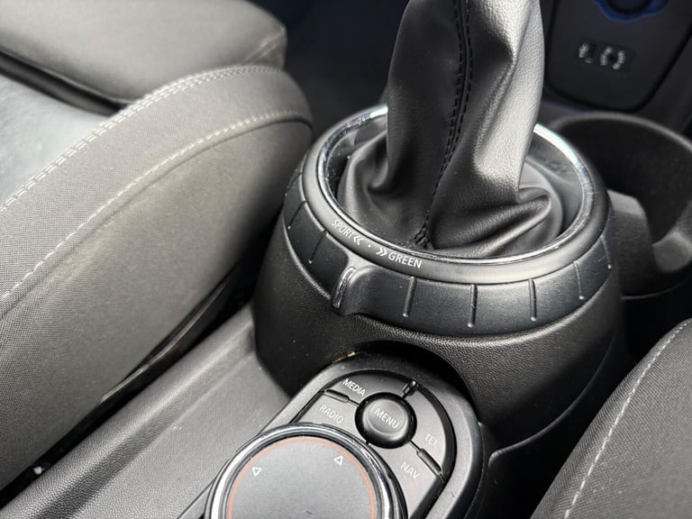 2016 MINI Hatch 2.0 Cooper SD Euro 6 (s/s) 5dr HATCHBACK Diesel Manual