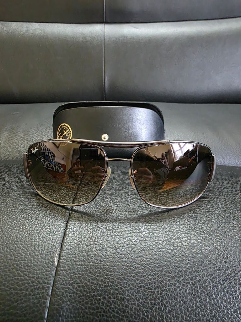 image for Vintage Rayban Sunglasses 