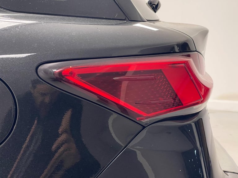  Lexus CT 1.8 200h Luxury CVT Euro 6 (s/s) 5dr Petrol/Electric Hybrid Automatic