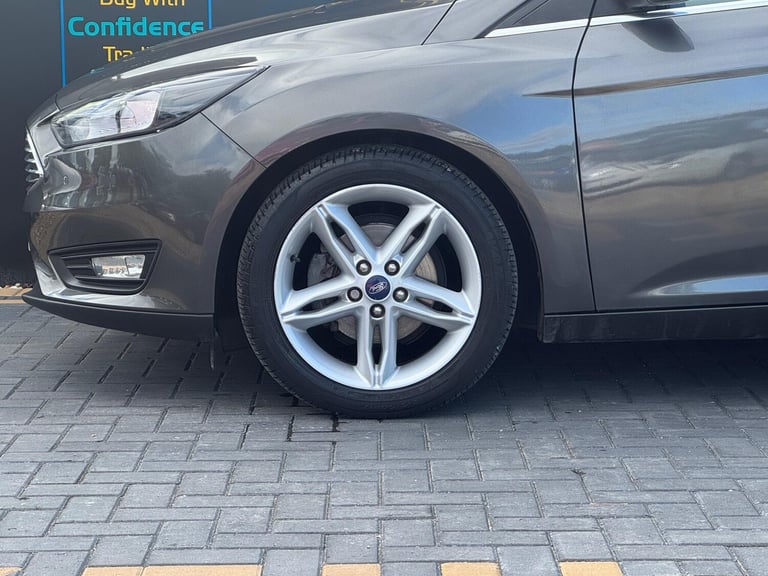 2018 Ford Focus 1.0T EcoBoost Zetec Edition Euro 6 (s/s) 5dr HATCHBACK Petrol Manual