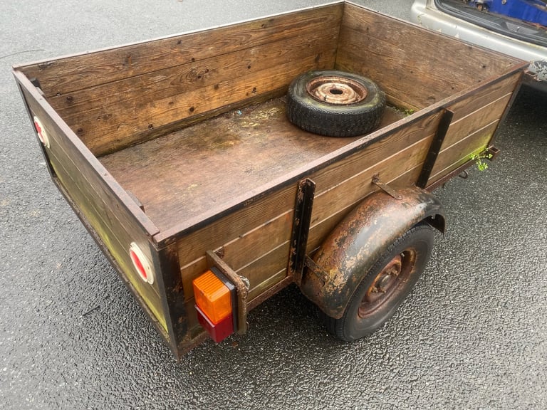 Cheap wee 5x3 car trailer 