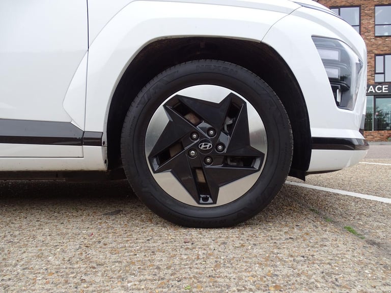 2024 Hyundai KONA 65.4kWh Advance Auto 5dr HATCHBACK Electric Automatic