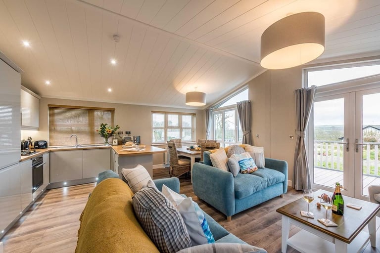image for Omar Wessex Classic Bespoke - Three bedrooms, ensuite in Cornwall  - Lodge 