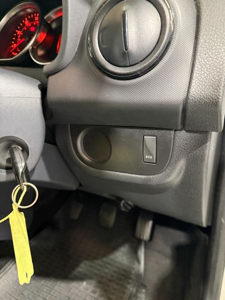 2017 Dacia Sandero 1.5 dCi Ambiance Hatchback 5dr Diesel Manual Euro 6 s/s 90 ps Hatchback Diesel...