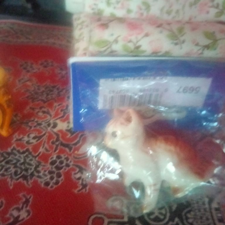 Dolls House Living room set of furniture including new cat still in packaging