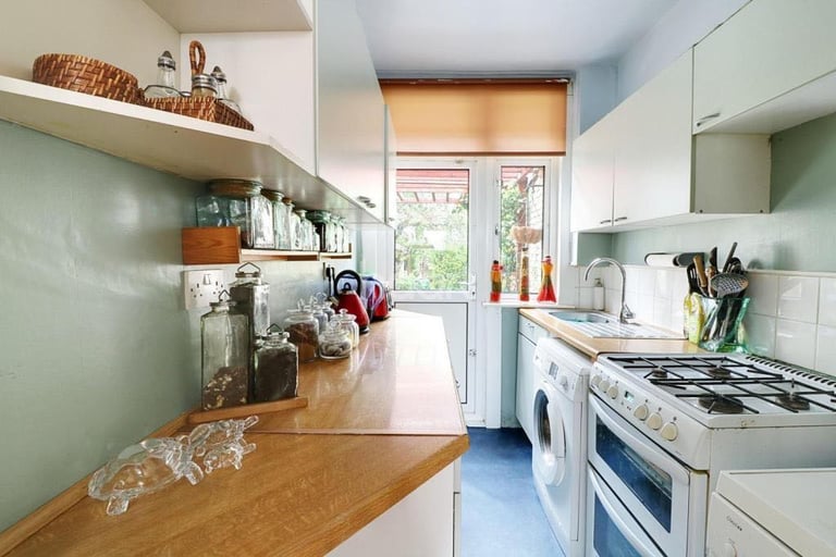 Find a beautiful room for rent today in Seven Sisters 🎉🎉