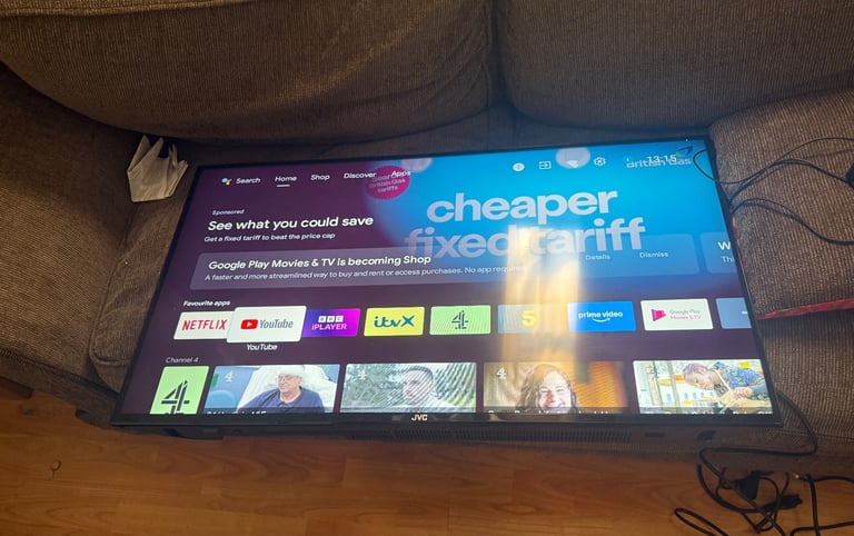 JVC Smart Tv excellent condition 