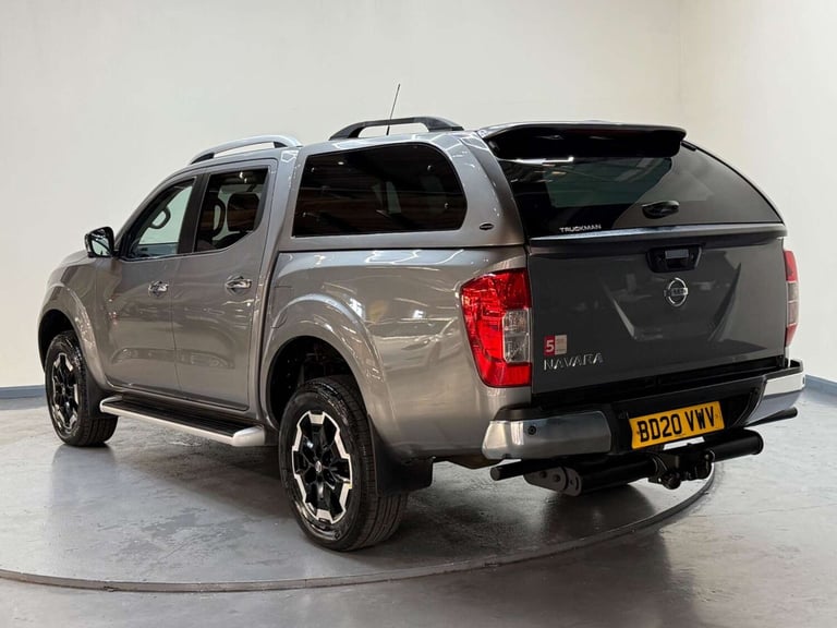 2020 Nissan Navara Double Cab Pick Up Tekna 2.3dCi 190 TT 4WD Auto PICK UP DIESEL Automatic