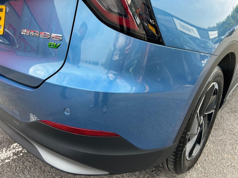 2025 MG MG S5 64kWh Trophy Long Range Auto 5dr HATCHBACK Electric Automatic