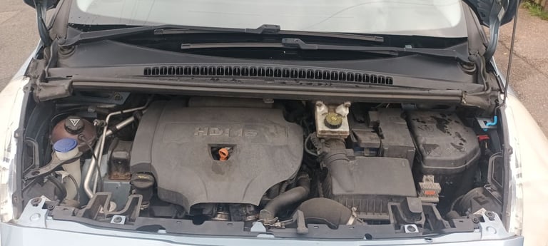 Peugeot, 5008, MPV, 2010, Manual, 1997 (cc),5 doors - Image 13