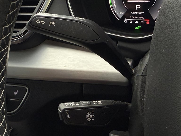 Audi Q5 2.0 TFSIe 55 Competition SUV 5dr Petrol Plug-in Hybrid S Tronic quattro Eur Petrol/Elect...